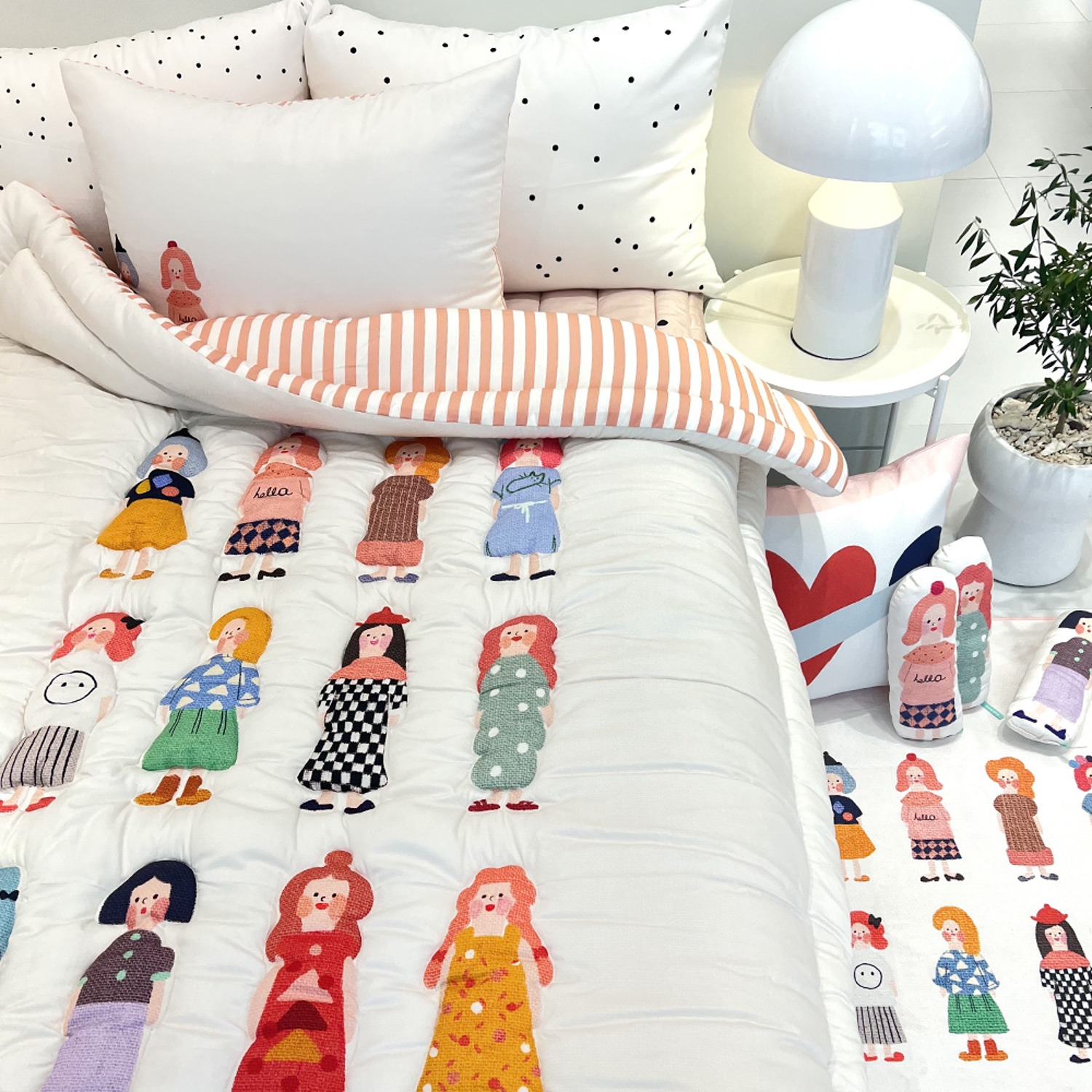 [drawing AMY]  One piece bed comforter set
